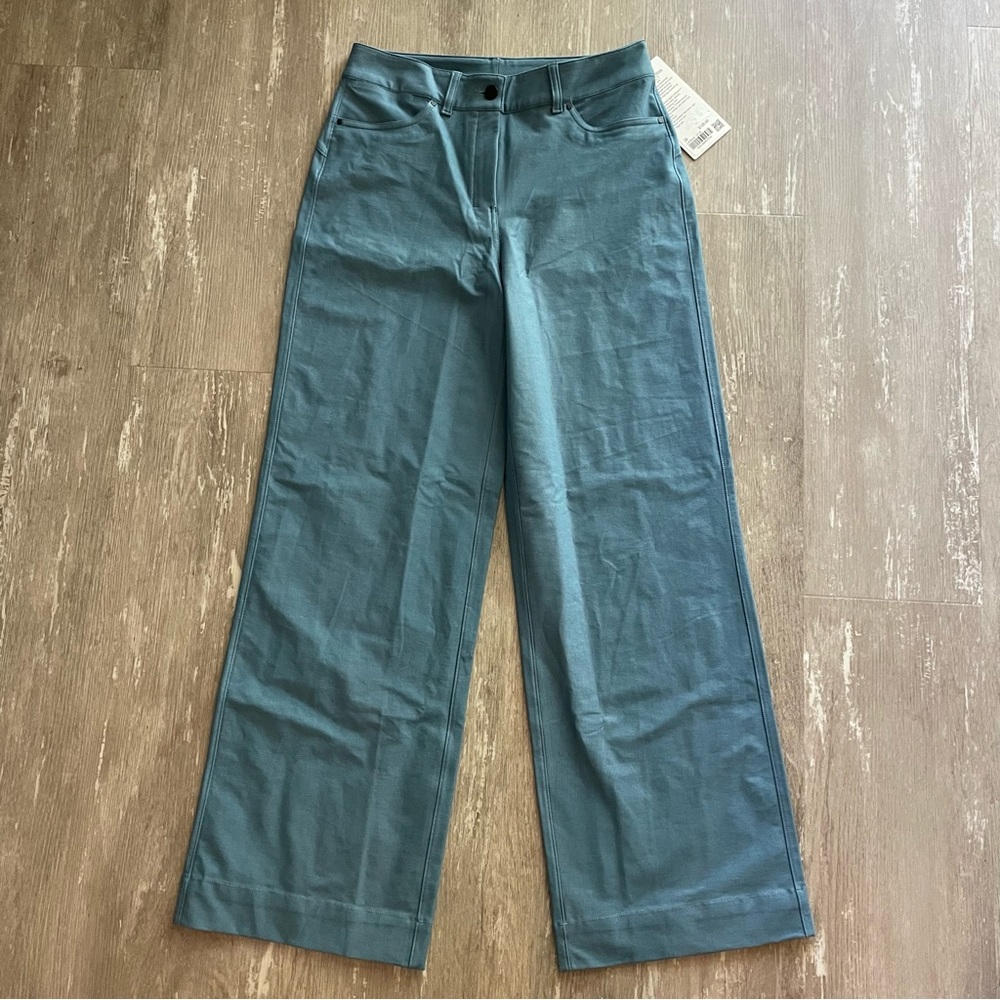 Waist 28” NWT Lululemon City Sleek 5 Pocket HR Wide-Leg Pant Utility Blue - Picture 2 of 7
